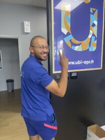 Brian, aide à domicile chez übi depuis 10 ans